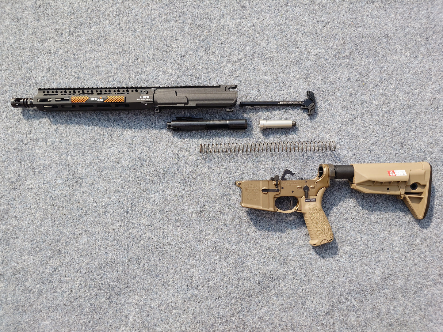 VFC - BCM MK2 MCMR 11.5" GBB /DX Version med 2x magasin (2 Tone) (VFC M4 V3 GBB System /Guide-HOP)