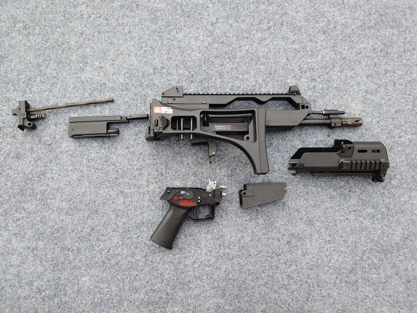 VFC G36C V2 GBBR – Kompakt Gasdriven Airsoft med 2-skottsburst & Vikbar Kolv | 100 m/s