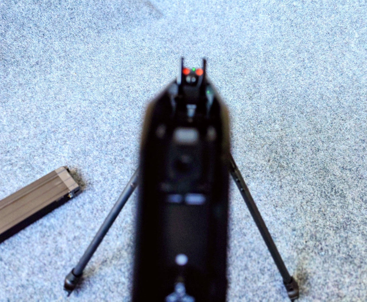 GUNPOINT/NORTHEAST - FAMAS F1 AIRSOFT GBBR x2 Magasin